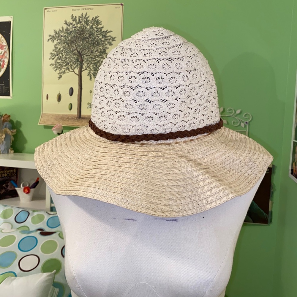 Straw and lace sun hat